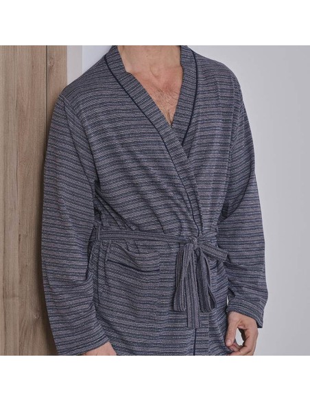 bata de hombre fina modelo Eneko de muslher