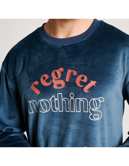 pijama en coralina suave y elástica modelo Bértiz de muydemi