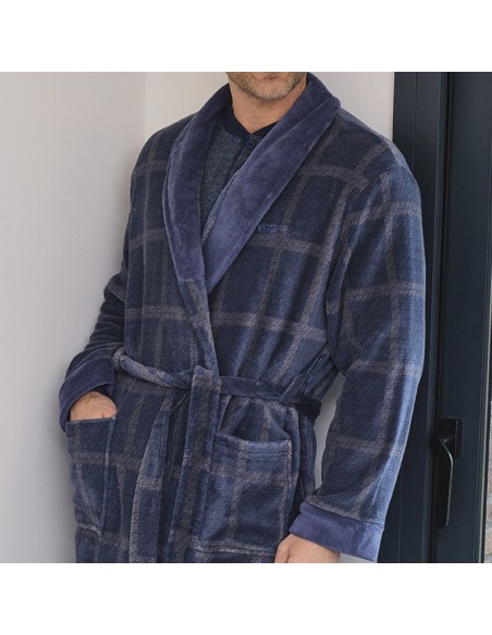 bata de hombre larga cruzada modelo Fabian de Muslher