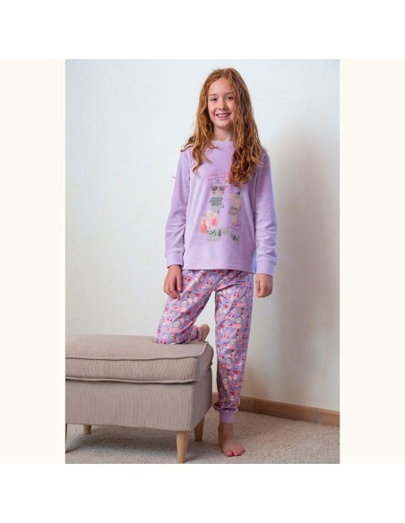 pijama de niña para invierno tejido suave modelo amigos muslher