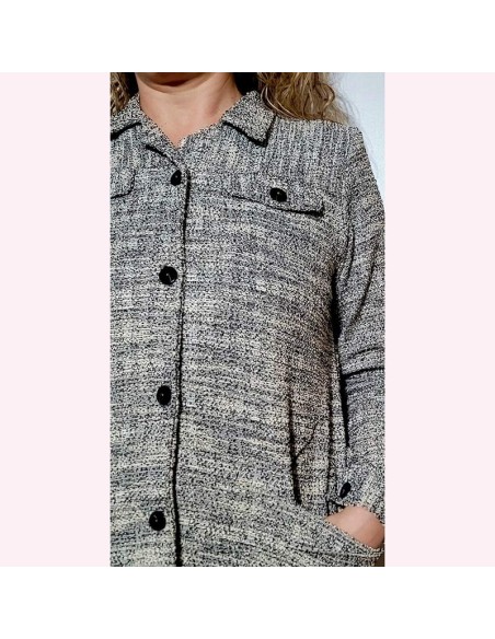 vestido gris abierto por detrás especial pata personas con poca movilidad