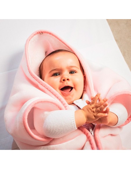 manta saco para bebe osito nube rosa de interbaby