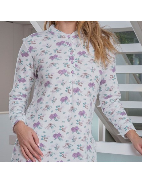 camisón de muslher en punto milano lilas