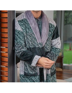 bata de hombre larga para invierno modelo Juan Carlos de muslher 2