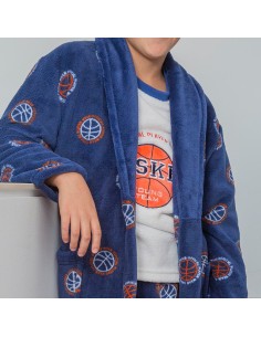 bata de niño en coralina modelo basket de muslher 2