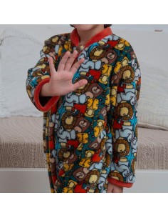 pijama manta en coralina para niño muslher modelo jungla 2