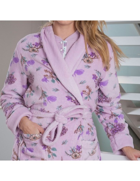 bata de mujer muslher modelo lilas salvajes