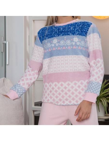 pijama muslher para niña en coralina cálida para invierno modelo amor