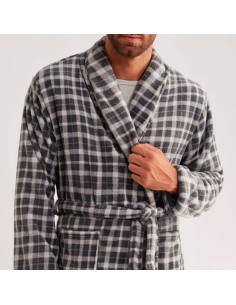 bata de hombre para invierno cruzada en coralina modelo cuadros de promise 2