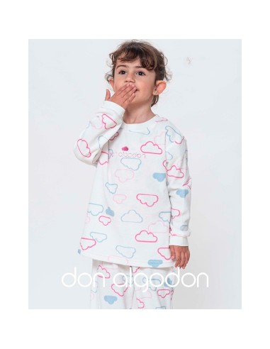 pijama de invierno infantil para niña don algodón modelo nubes en terciopelo